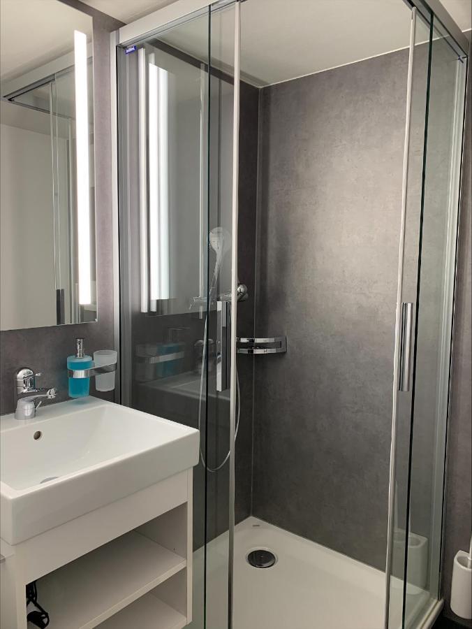 Hotel Engel Am Bahnhof Waedenswil Luaran gambar