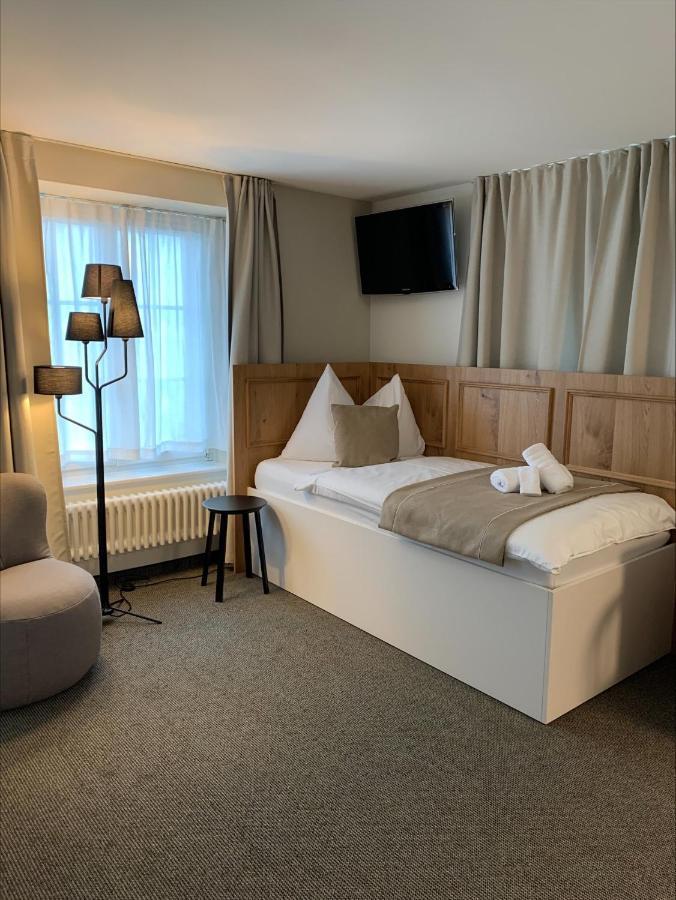 Hotel Engel Am Bahnhof Waedenswil Luaran gambar