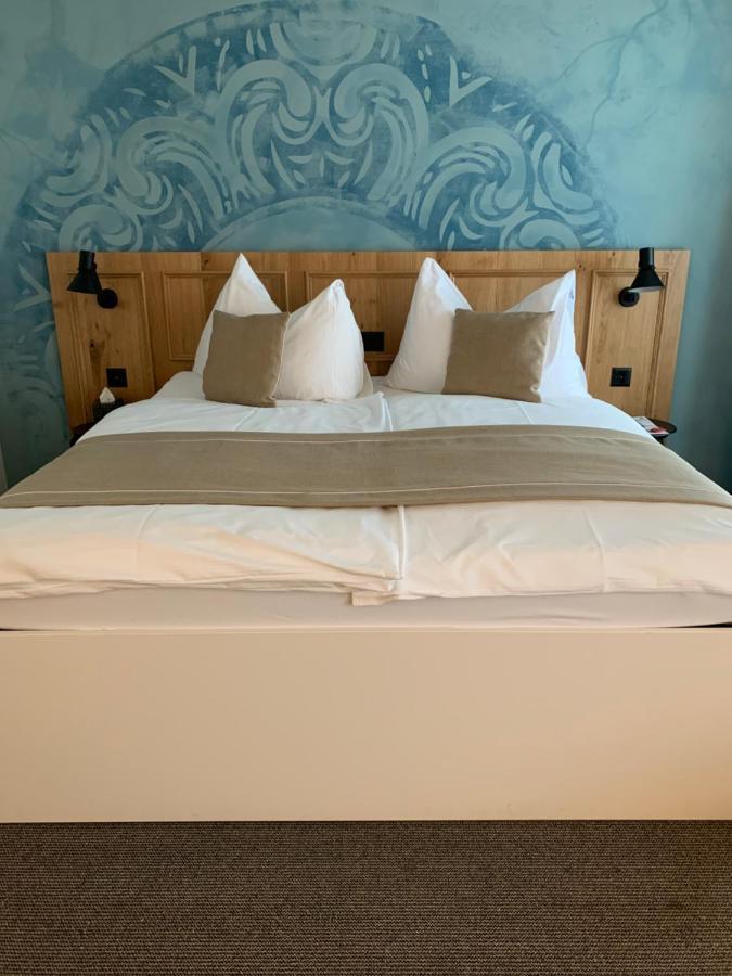 Hotel Engel Am Bahnhof Waedenswil Luaran gambar